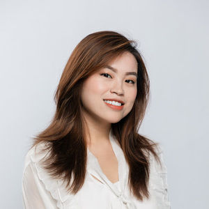 Meet your Posher, Chloe